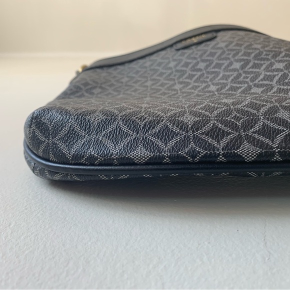 FOSSIL BLACK AND GRAY CROSSBODY BAG - Picture 3 of 10